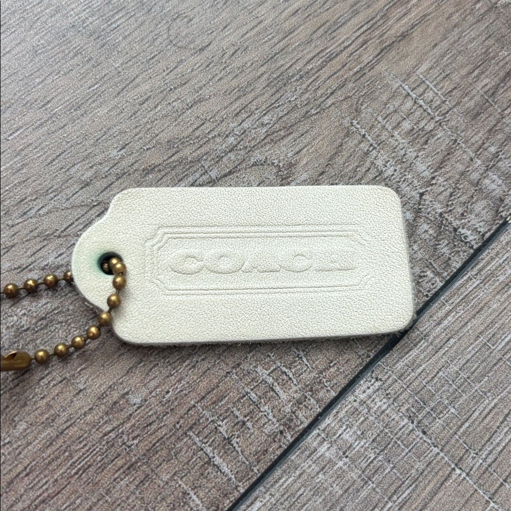 Vintage Coach Scooter Bag in color Bone - Picture 9 of 10